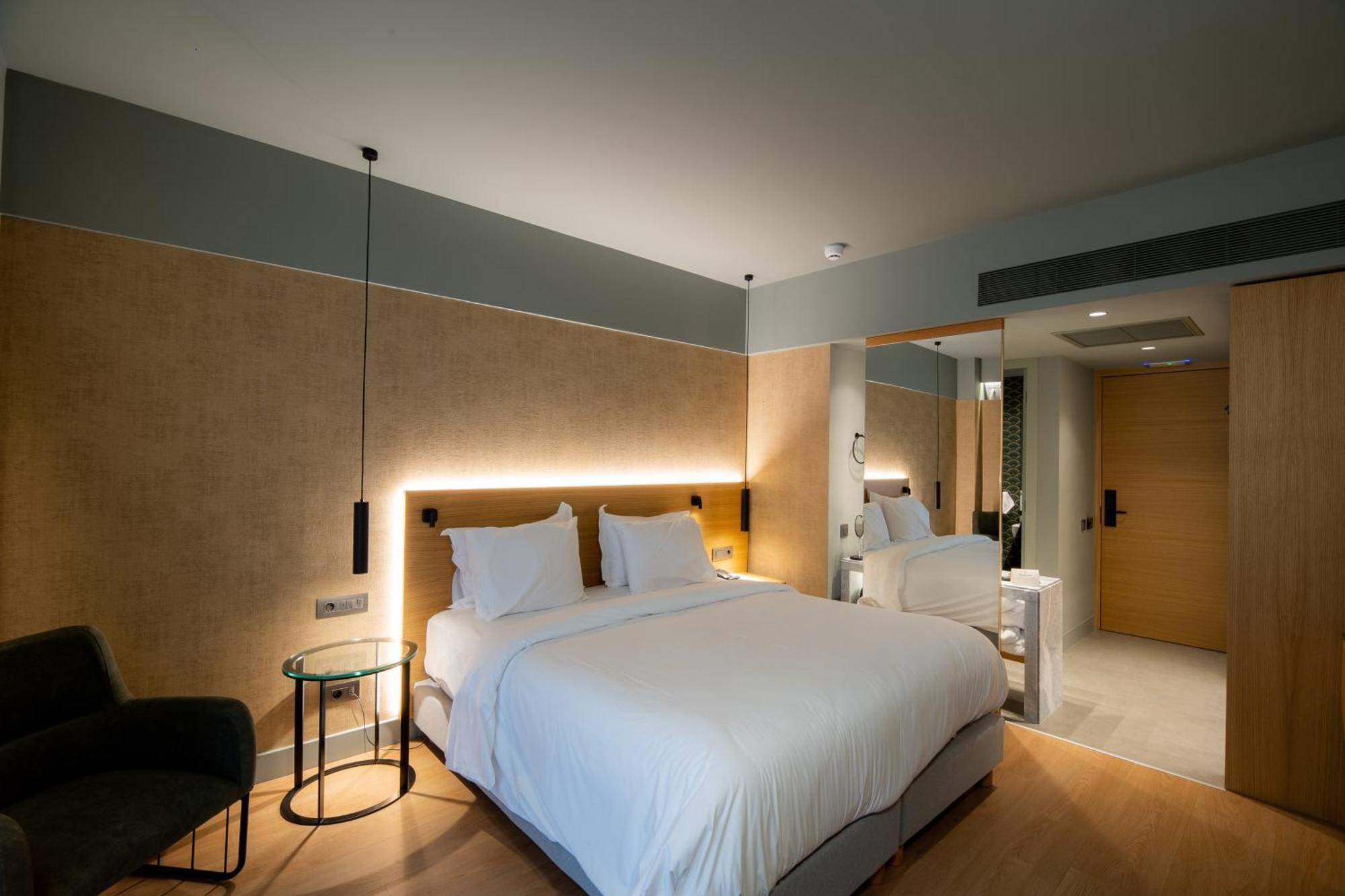 Magnes Hotel